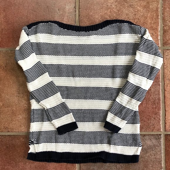 Striped Pullover Sweater - Picture 2 of 5